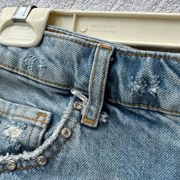 Zara Denim Shorts Gemstone Rhinestone Bejeweled Studs Distressed Size 4 Blue - Picture 9 of 11